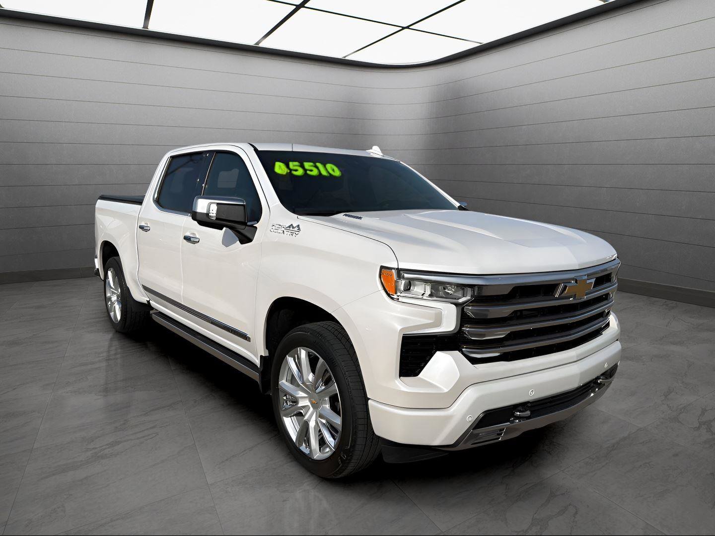Used 2022 Chevrolet Silverado 1500 High Country w/ High Country Premium Package image 5