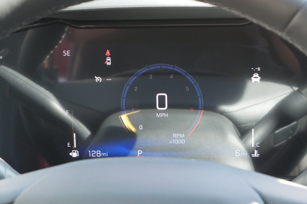 New 2026 Chevrolet Trax LT w/ LT Convenience Package FWD image 16