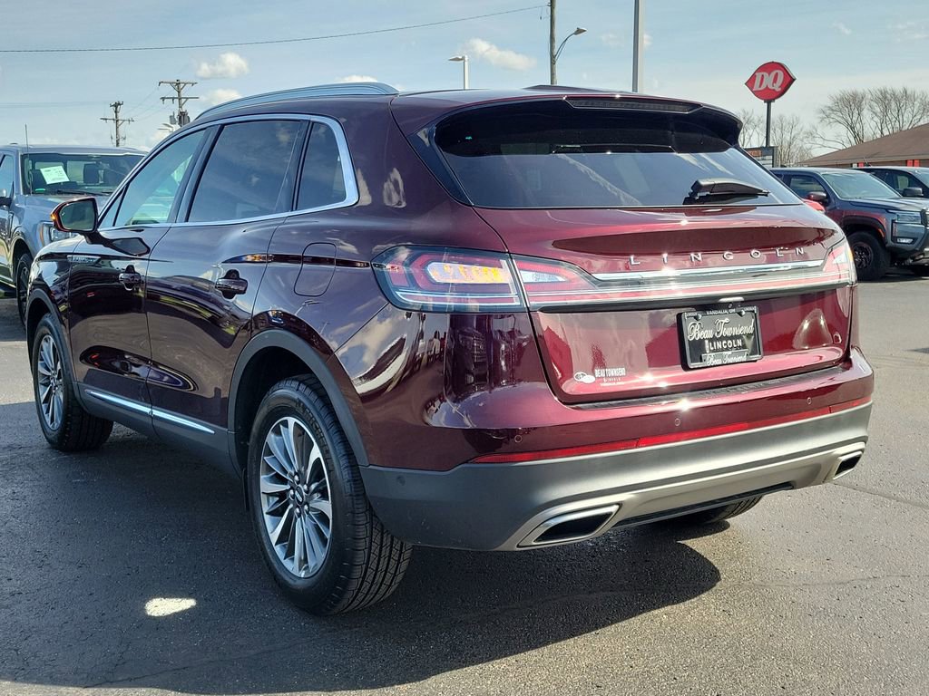 Certified 2022 Lincoln Nautilus Reserve image 6