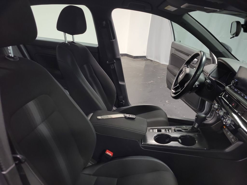 Used 2025 Honda Civic Sport image 23