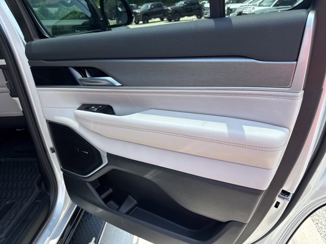 New 2025 Jeep Wagoneer Series II image 32