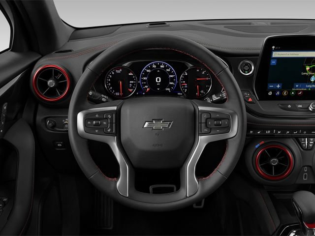 Used 2025 Chevrolet Blazer RS FWD image 8