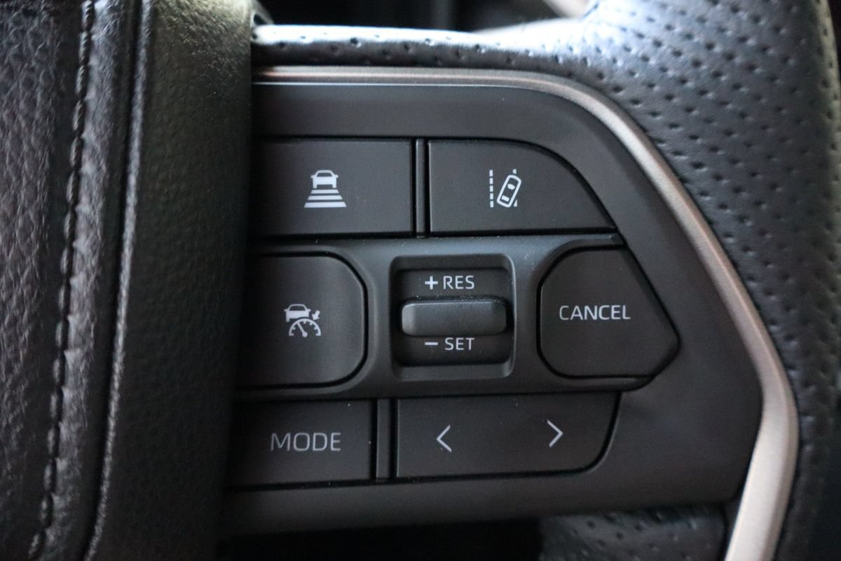 Used 2026 Toyota Tundra Limited w/ TRD Off-Road Package AWD/4WD image 30