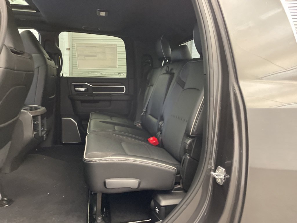New 2026 RAM 2500 Laramie AWD/4WD image 22