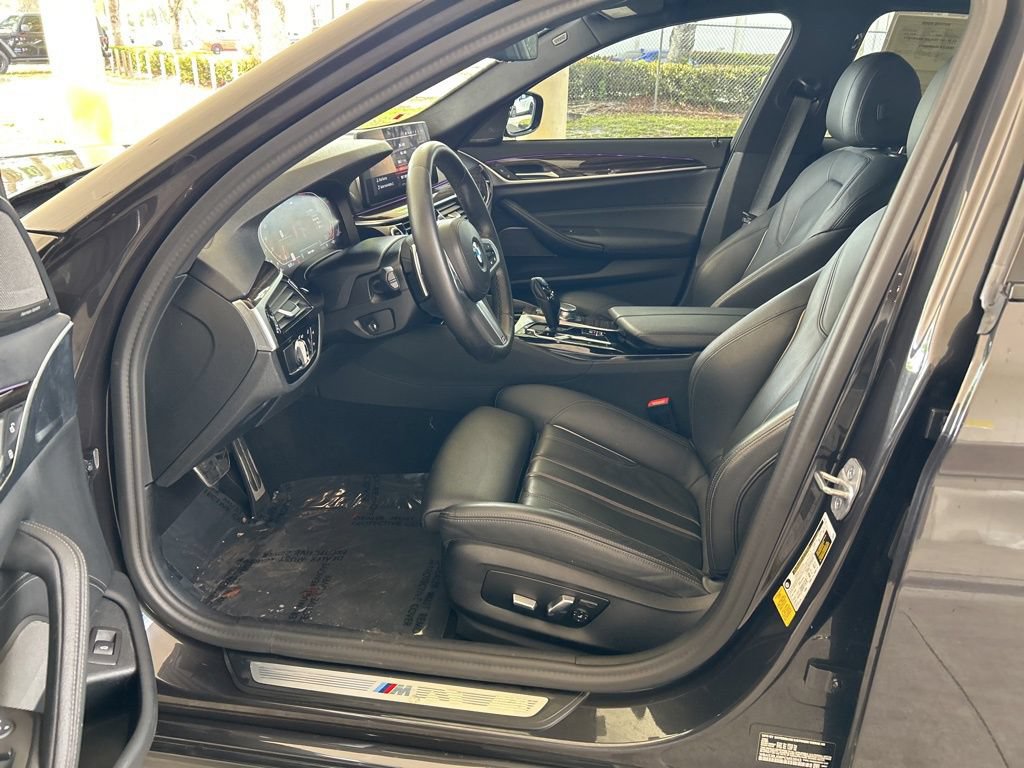 Used 2023 BMW 540i w/ M Sport Package RWD image 6