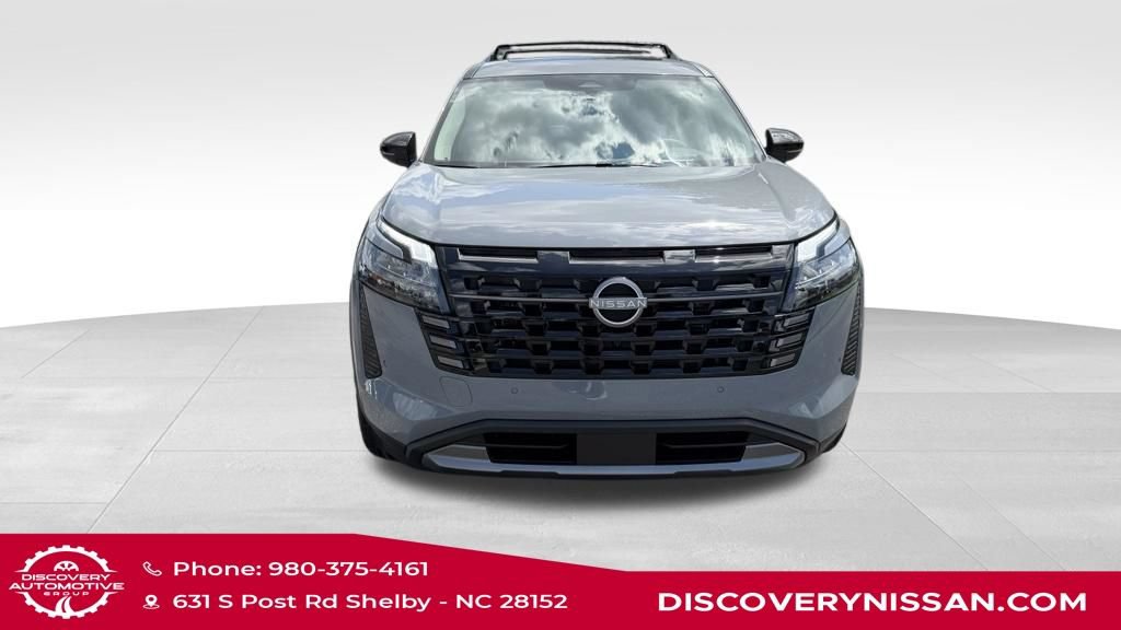 New 2026 Nissan Pathfinder Platinum AWD/4WD image 2