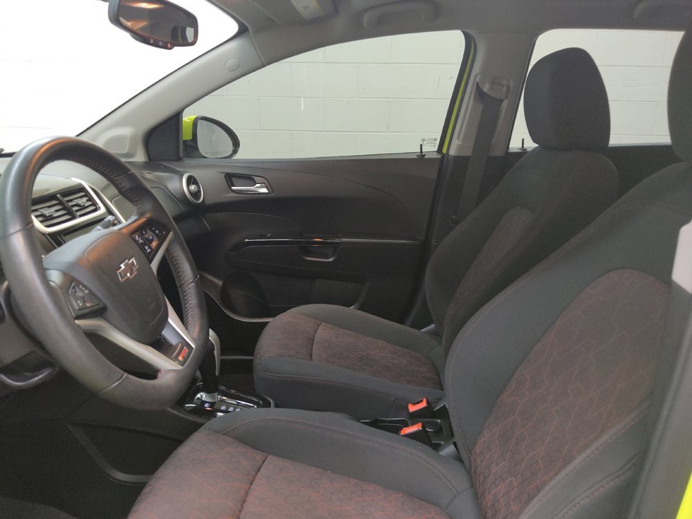 Used 2019 Chevrolet Sonic LT w/ Convenience Package FWD image 17