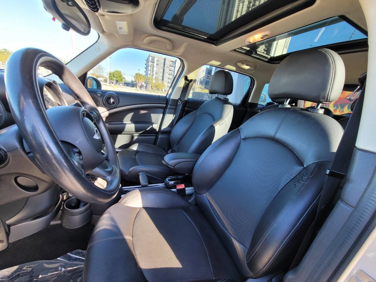 Used 2016 MINI Cooper Clubman image 13