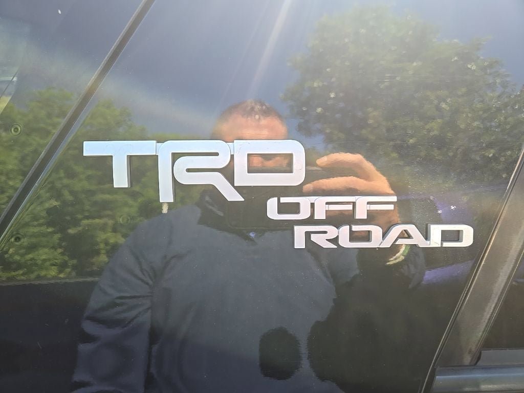 Used 2019 Toyota 4Runner TRD Off-Road Premium AWD/4WD image 13