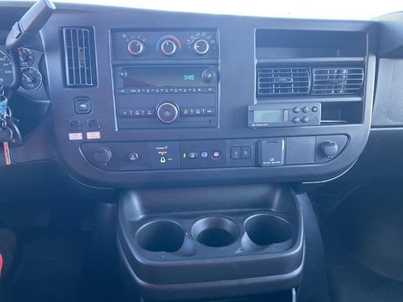 Used 2024 Chevrolet Express 3500 w/ Power Convenience Package RWD image 15