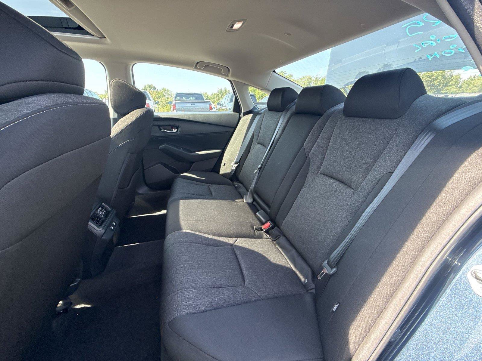 Used 2025 Honda Accord SE image 17
