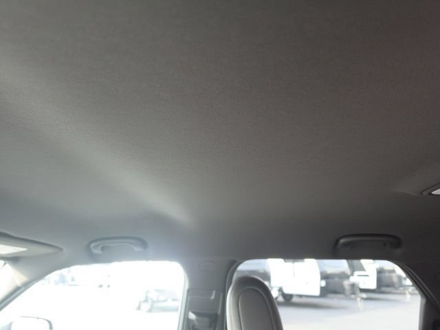 Used 2024 Chevrolet TrailBlazer RS w/ Convenience Package AWD/4WD image 8