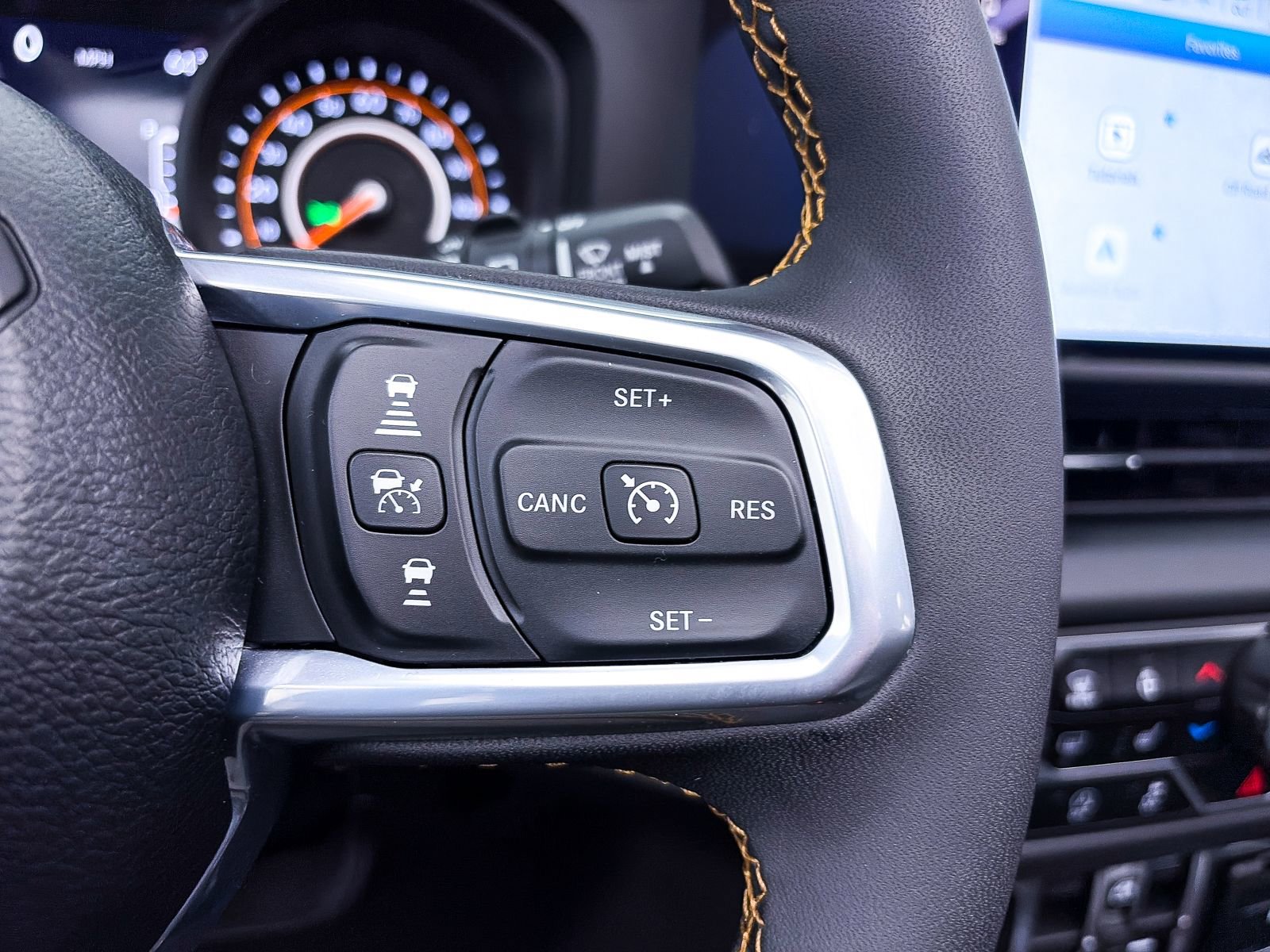 Used 2024 Jeep Wrangler Sahara w/ Technology Group image 34