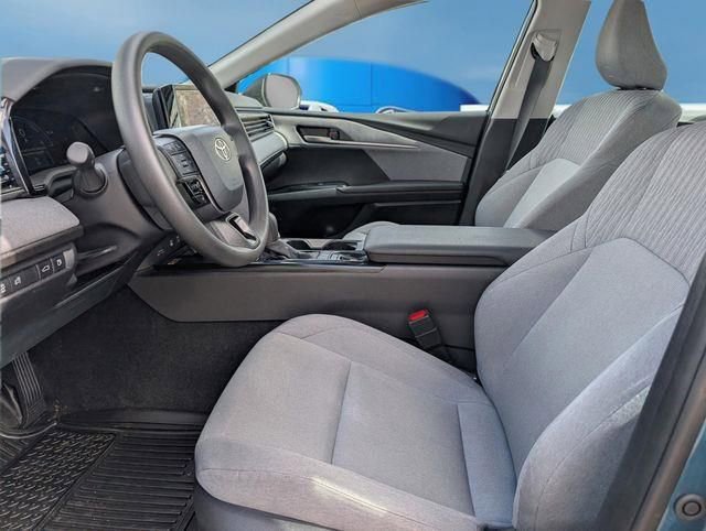 Used 2025 Toyota Camry LE w/ Convenience Package FWD image 16