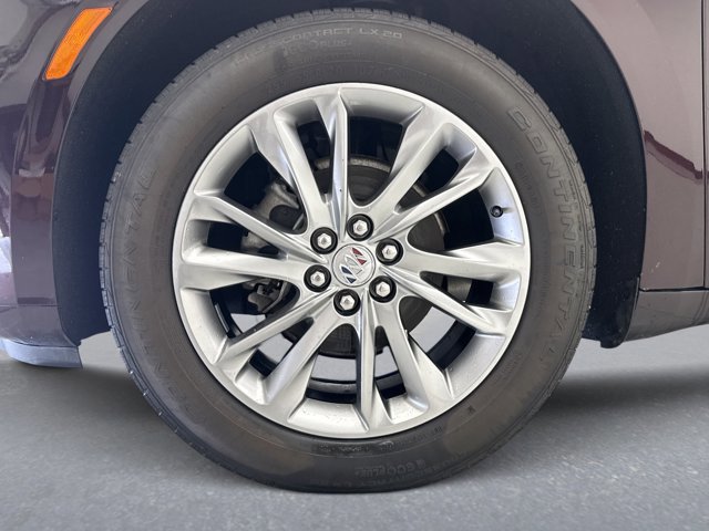 Used 2023 Buick Enclave Avenir w/ Avenir Technology Package image 27