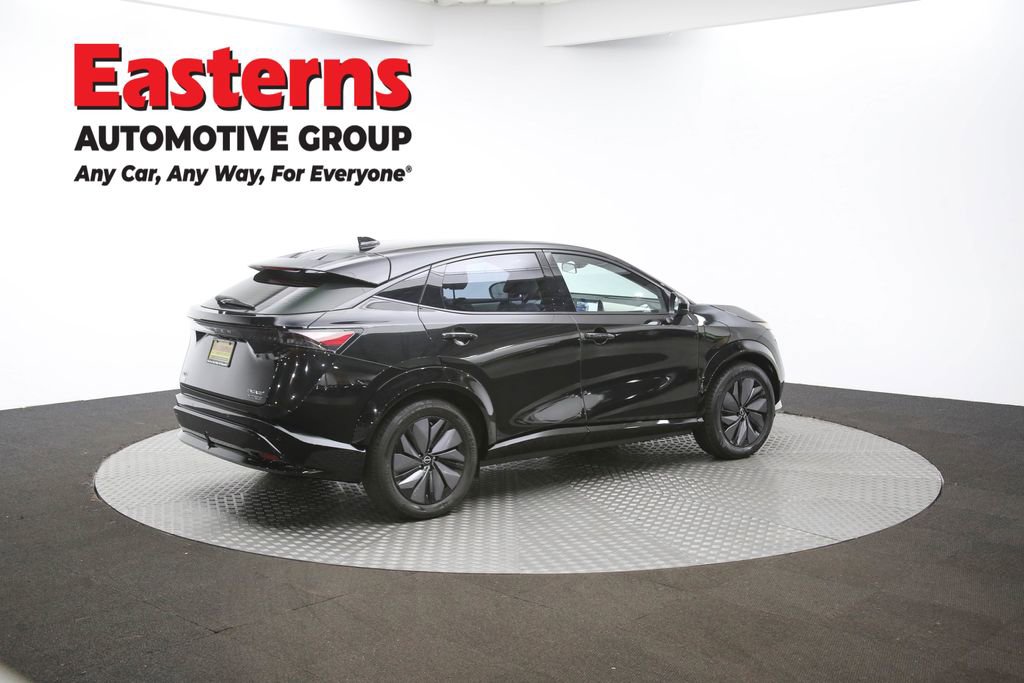 Used 2023 Nissan Ariya AWD image 40
