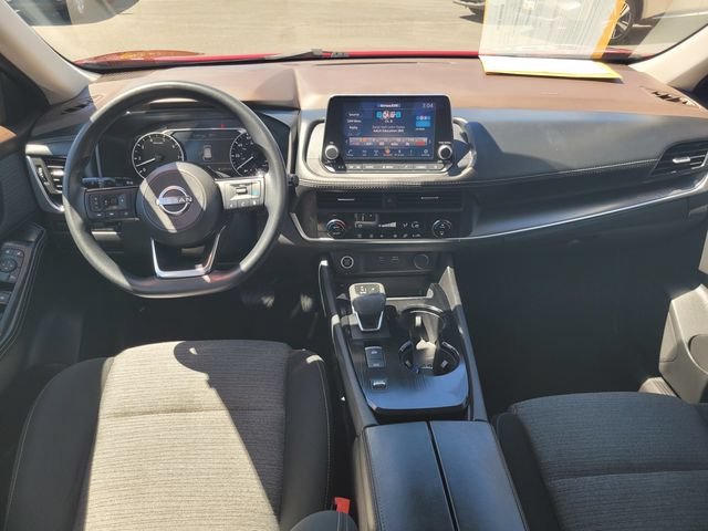 Certified 2023 Nissan Rogue SV FWD image 16