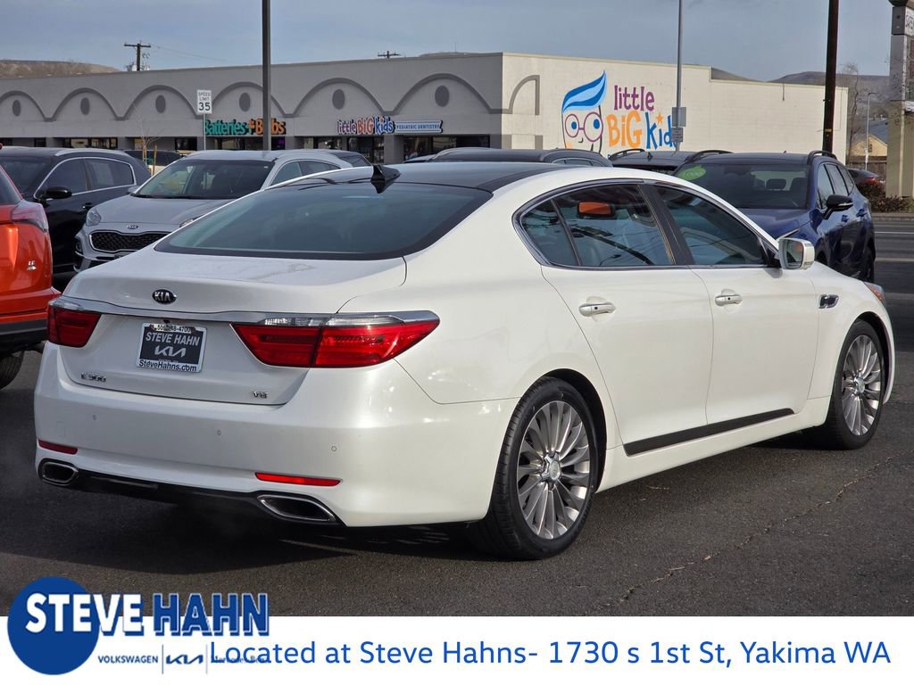 Used 2017 Kia K900 Luxury image 5