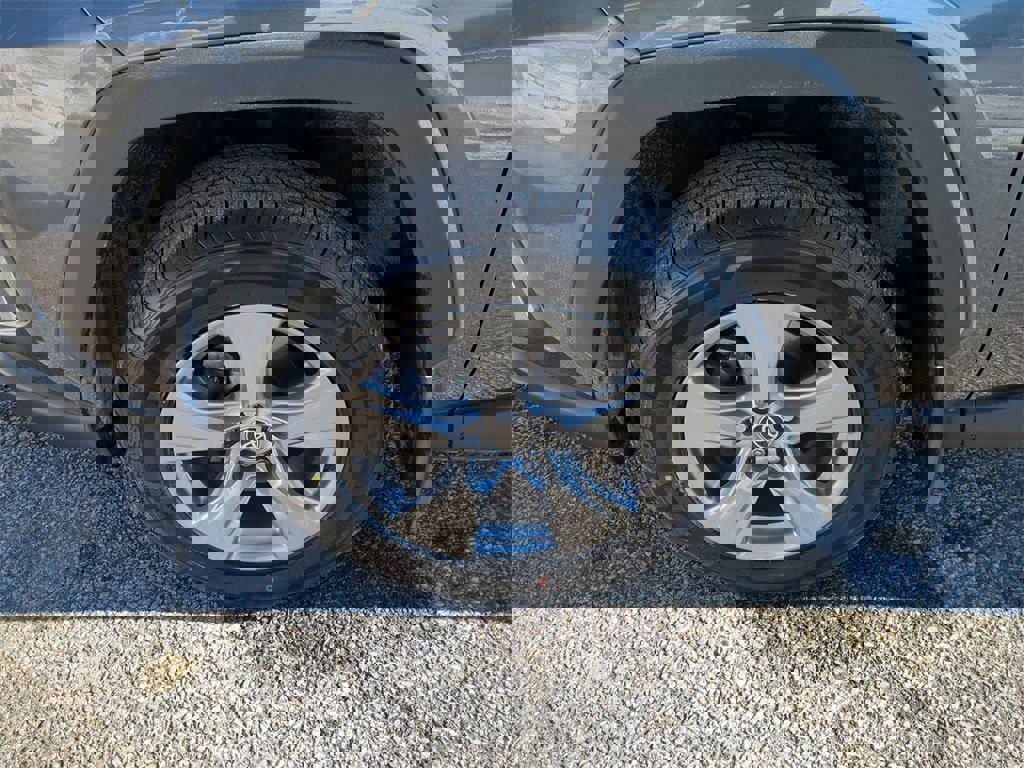 Used 2023 Toyota RAV4 XLE w/ Convenience Package image 26