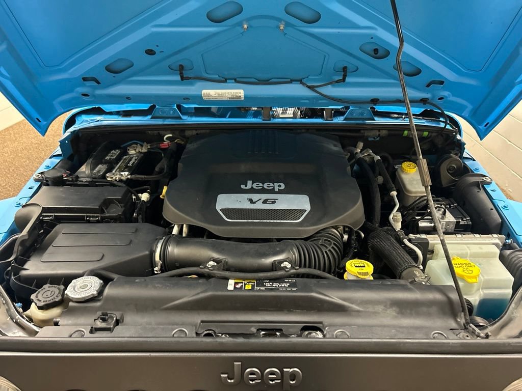 Used 2017 Jeep Wrangler Unlimited Sport AWD/4WD image 12