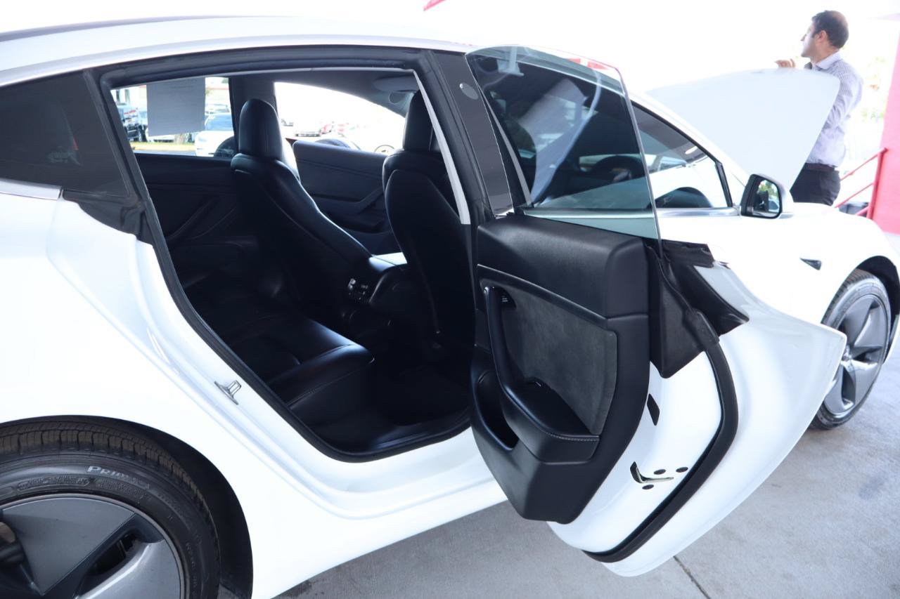 Used 2018 Tesla Model 3 Long Range RWD image 33