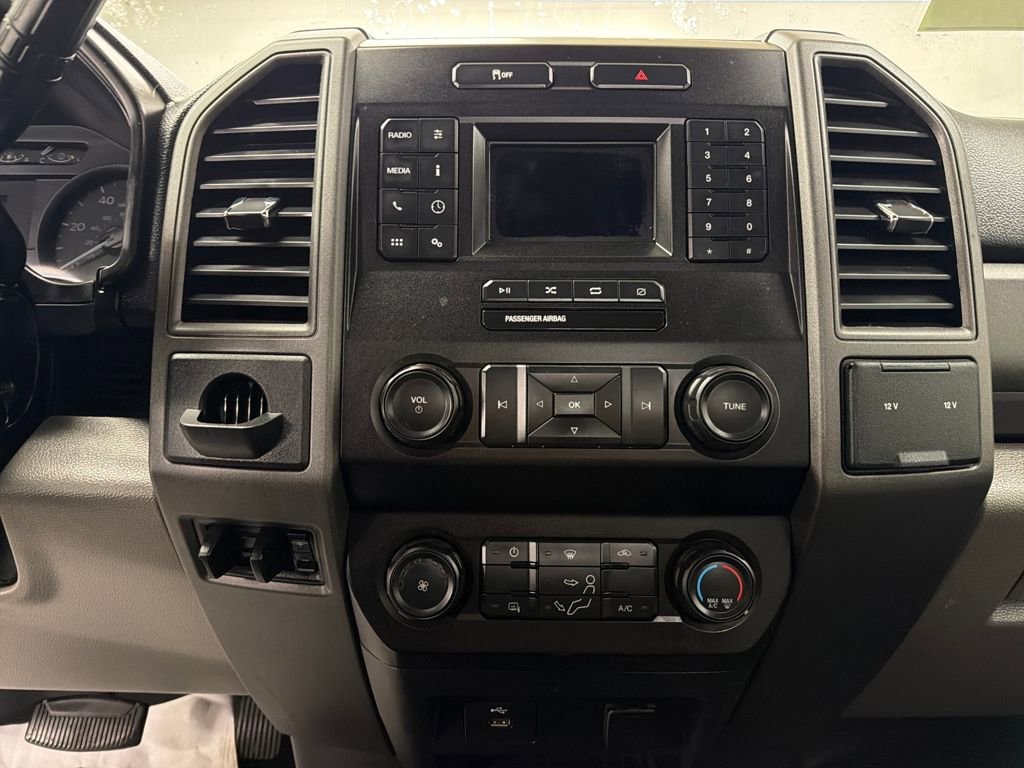 Certified 2020 Ford F350 XL w/ Power Equipment Group image 22