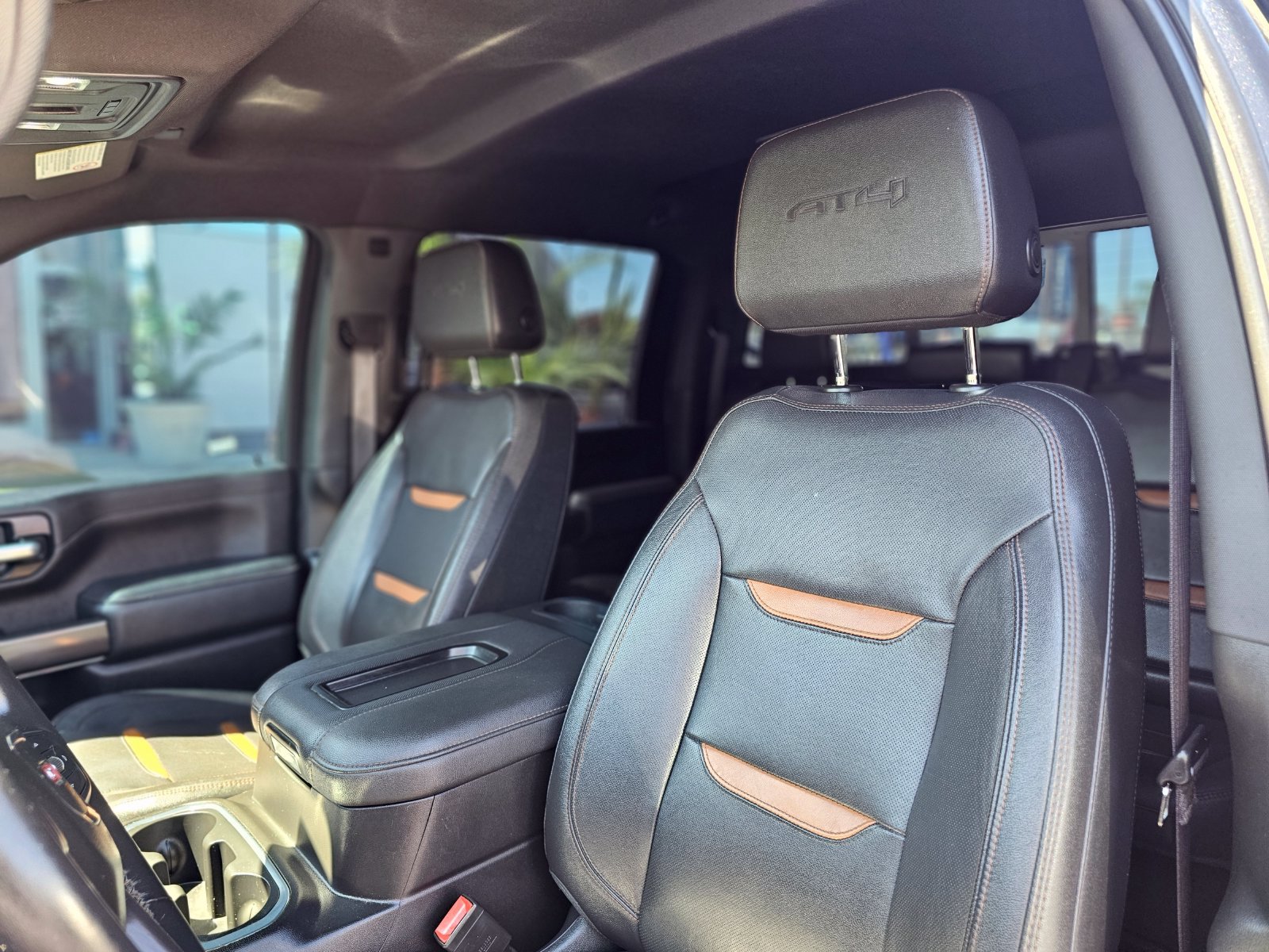 Used 2022 GMC Sierra 2500 AT4 w/ AT4 Preferred Package AWD/4WD image 26