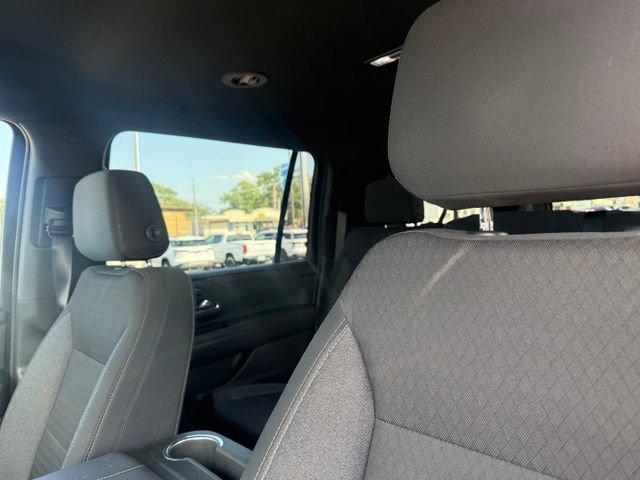 Used 2021 Chevrolet Suburban LS w/ Driver Alert Package AWD/4WD image 8