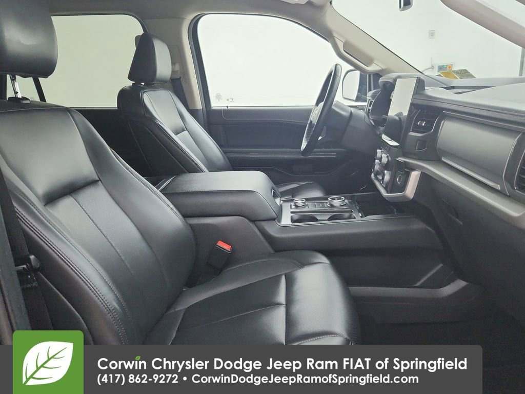 Used 2024 Ford Expedition Max XLT image 34