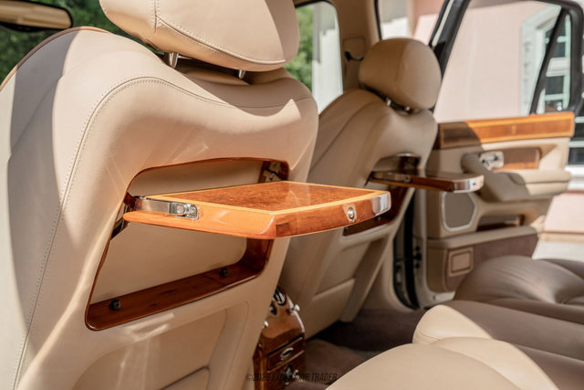 Used 2002 Rolls-Royce Silver Seraph RWD image 64