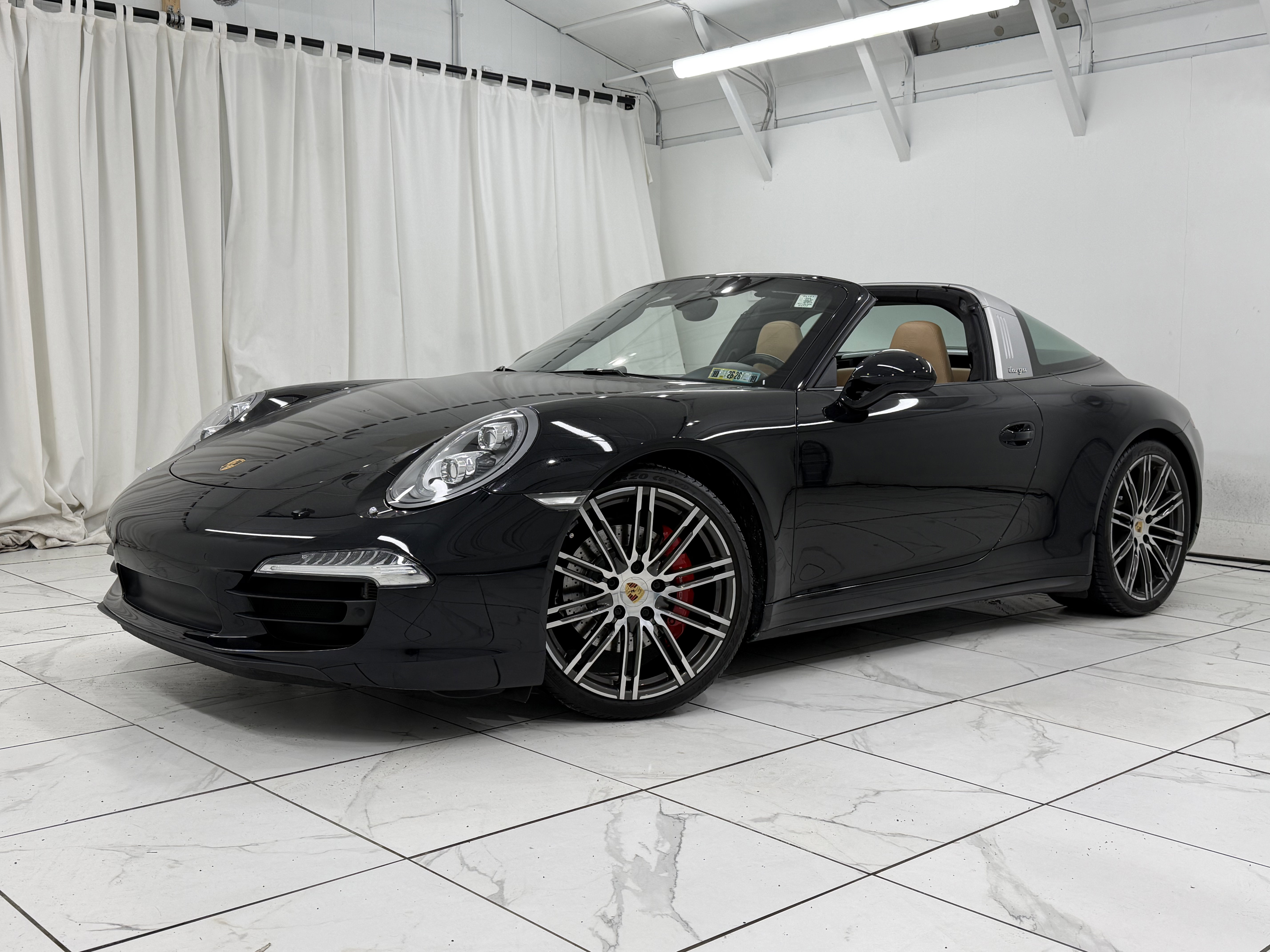 Certified 2016 Porsche 911 Targa 4S image 8