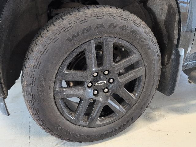 Certified 2024 Chevrolet Silverado 1500 Custom AWD/4WD image 7