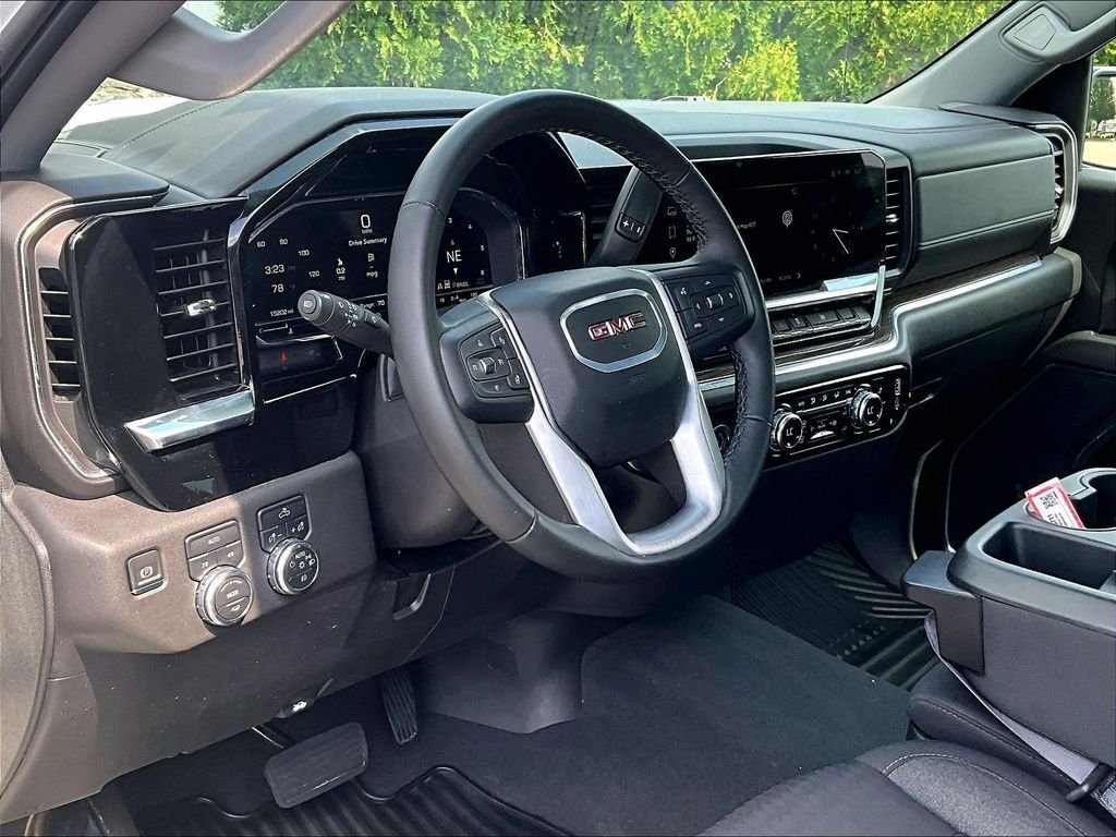 Used 2024 GMC Sierra 1500 Elevation AWD/4WD image 8