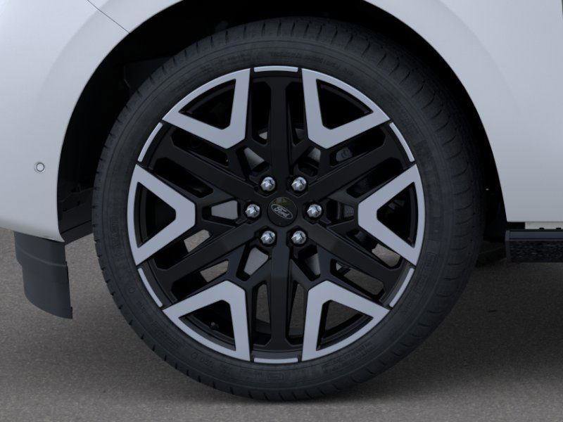 New 2026 Ford Expedition Max Platinum w/ Platinum Ultimate Package image 19