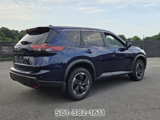 Used 2024 Nissan Rogue SV FWD image 5