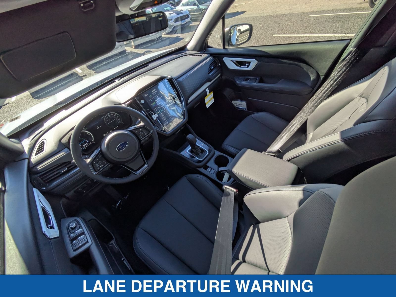 Used 2025 Subaru Forester Limited AWD/4WD image 14