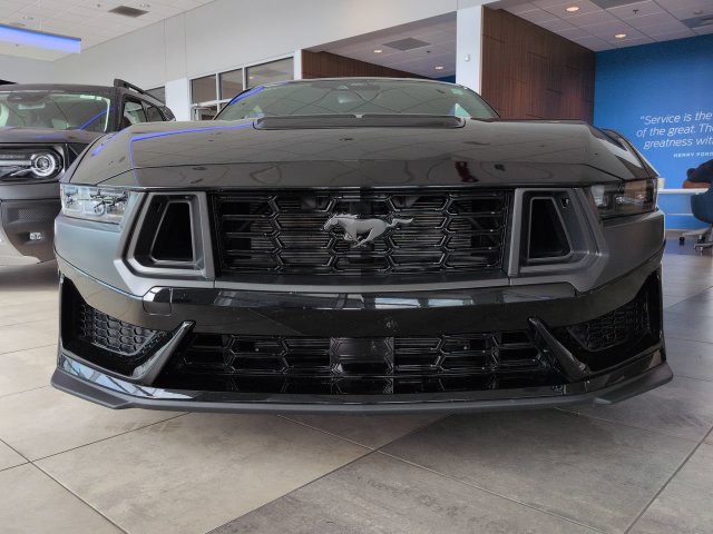 Used 2025 Ford Mustang Dark Horse RWD image 8