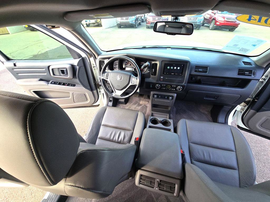 Used 2014 Honda Ridgeline RTL image 16