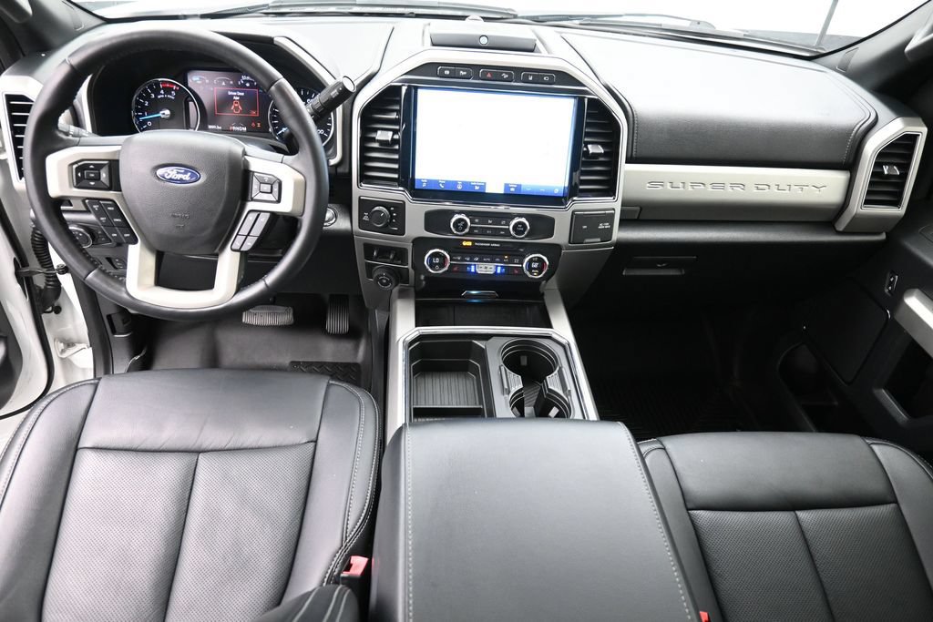 Certified 2022 Ford F250 Lariat w/ Lariat Ultimate Package AWD/4WD image 2