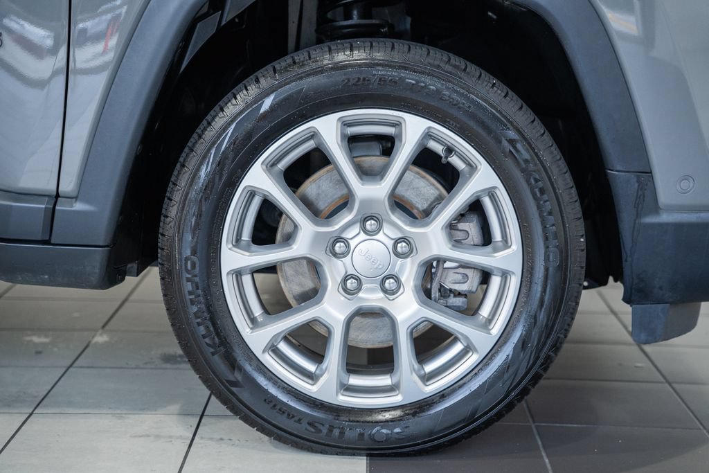 Certified 2023 Jeep Compass Latitude AWD/4WD image 18