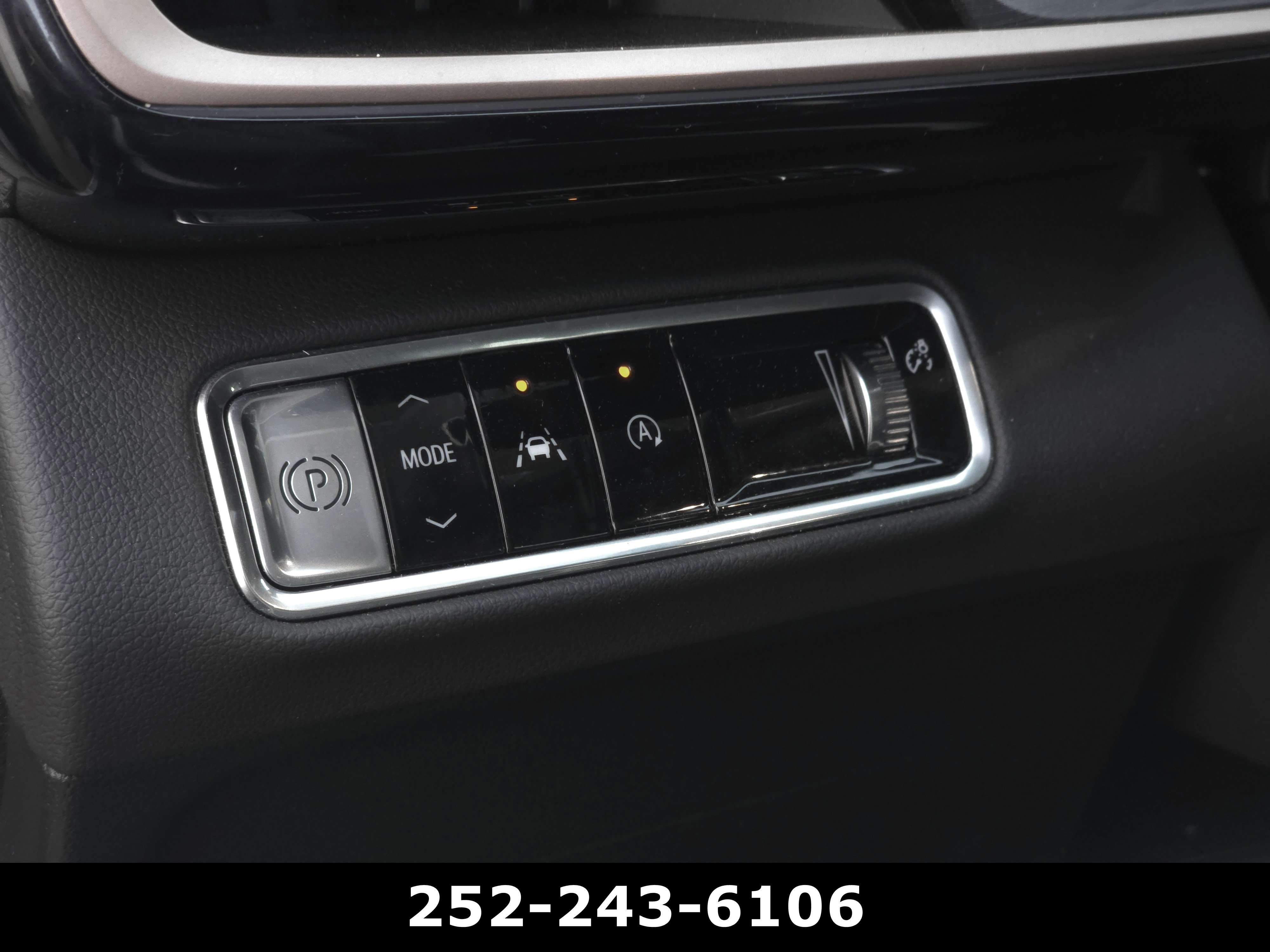 Used 2025 Buick Envision Sport Touring image 28