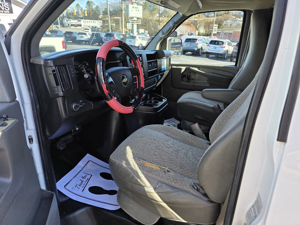 Used 2012 Chevrolet Express 2500 w/ Power Package image 14