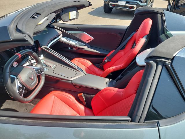Used 2023 Chevrolet Corvette Stingray Premium Conv w/ Z51 Performance Package RWD image 30