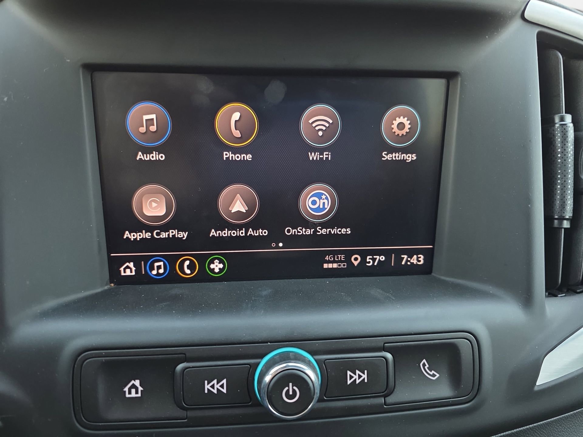 Used 2024 GMC Terrain SLE w/ Driver Convenience Package image 20