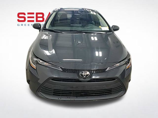 Used 2025 Toyota Corolla LE FWD image 19