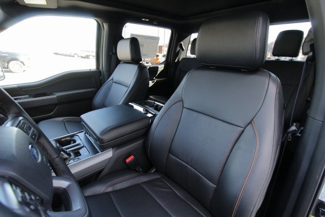 New 2025 Ford F150 Lariat w/ Equipment Group 501A Mid image 9