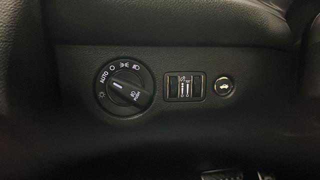 Used 2023 Dodge Challenger R/T Scat Pack RWD image 30