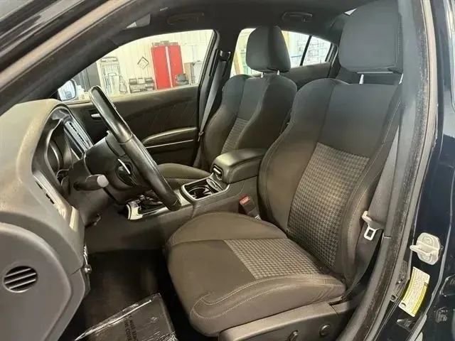 Used 2022 Dodge Charger GT image 11
