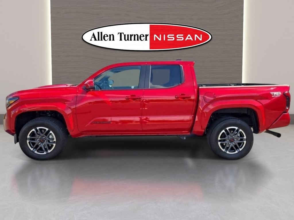Used 2024 Toyota Tacoma TRD Sport RWD image 9