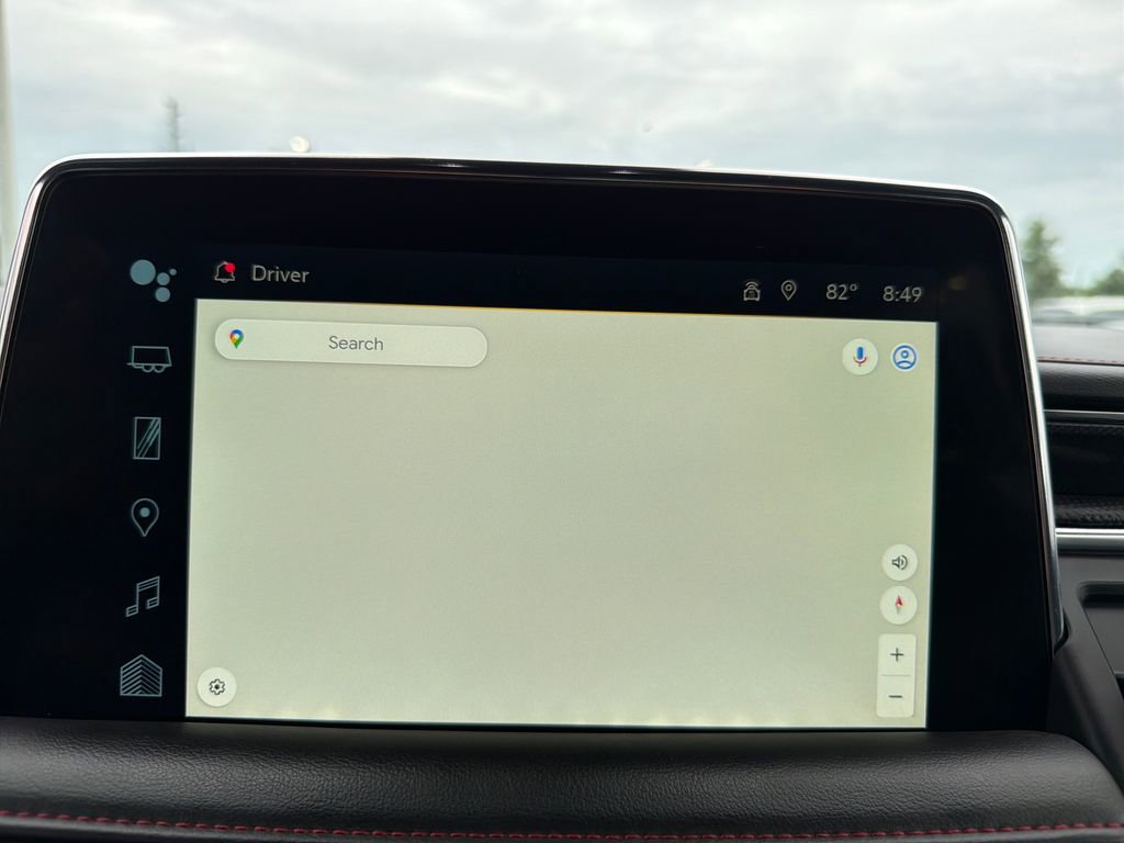 Used 2024 Chevrolet Suburban RST RWD image 42